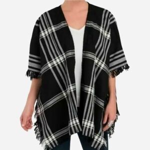 🆕️ Rory Beca Nadine Plaid Poncho